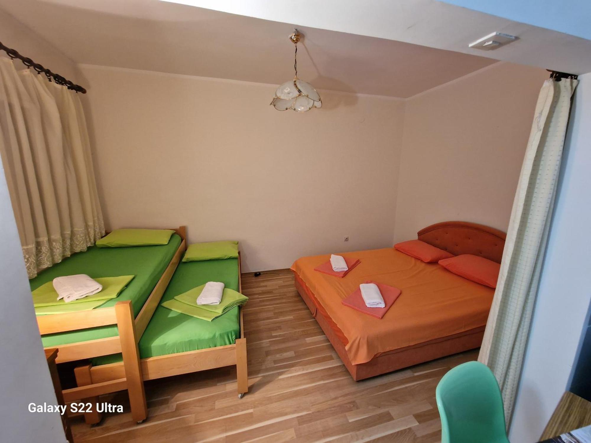 Apartments Katarina Kotor Oda fotoğraf